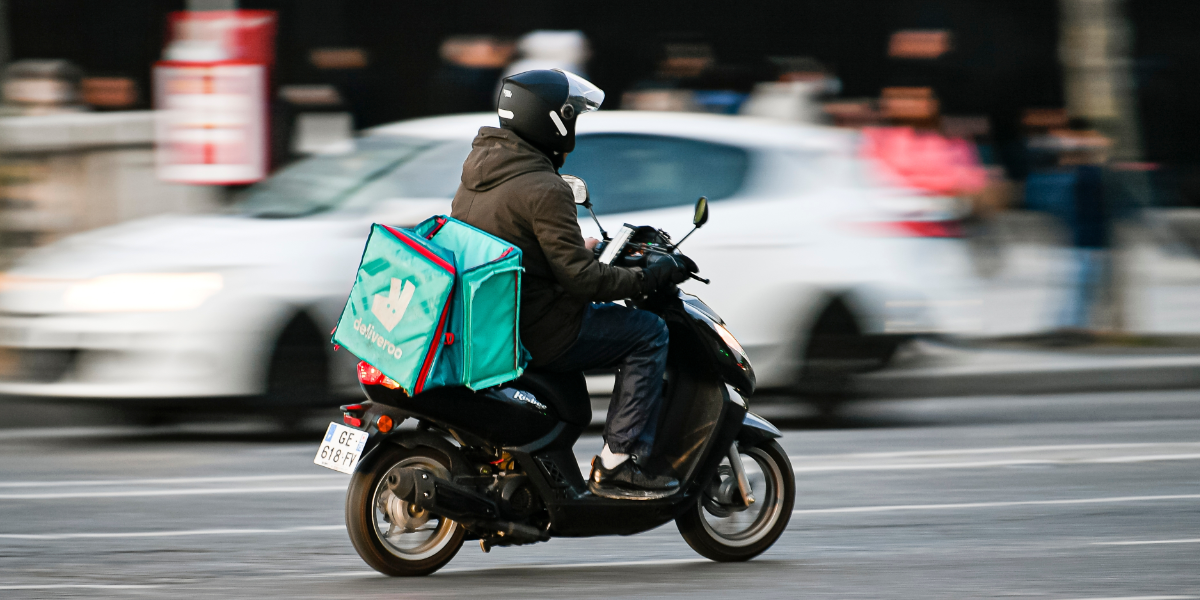 Food couriers targeted by moped thieves